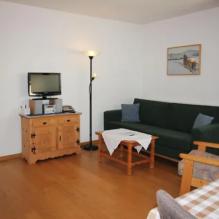 Residenza Lagrev 1 Zimmerwohnung - Nr 003 - Typ 12a - Hochparterre - Sued Sils Maria