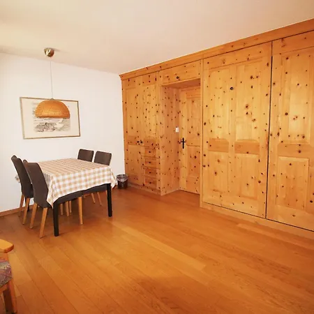 Residenza Lagrev 1 Zimmerwohnung - Nr 003 - Typ 12a - Hochparterre - Sued Apartment Sils Maria
