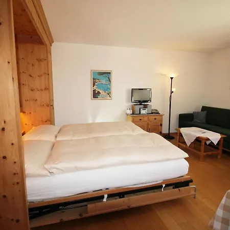 Residenza Lagrev 1 Zimmerwohnung - Nr 003 - Typ 12a - Hochparterre - Sued